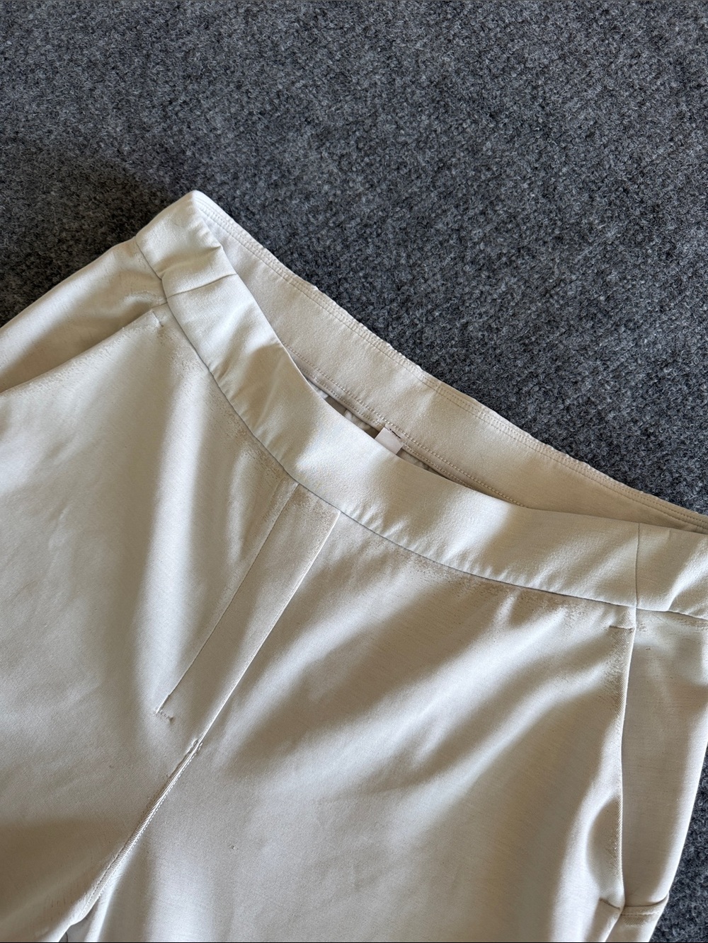 Lululemon Softstreme Relaxed High-Rise Pant - Picture 5 of 7
